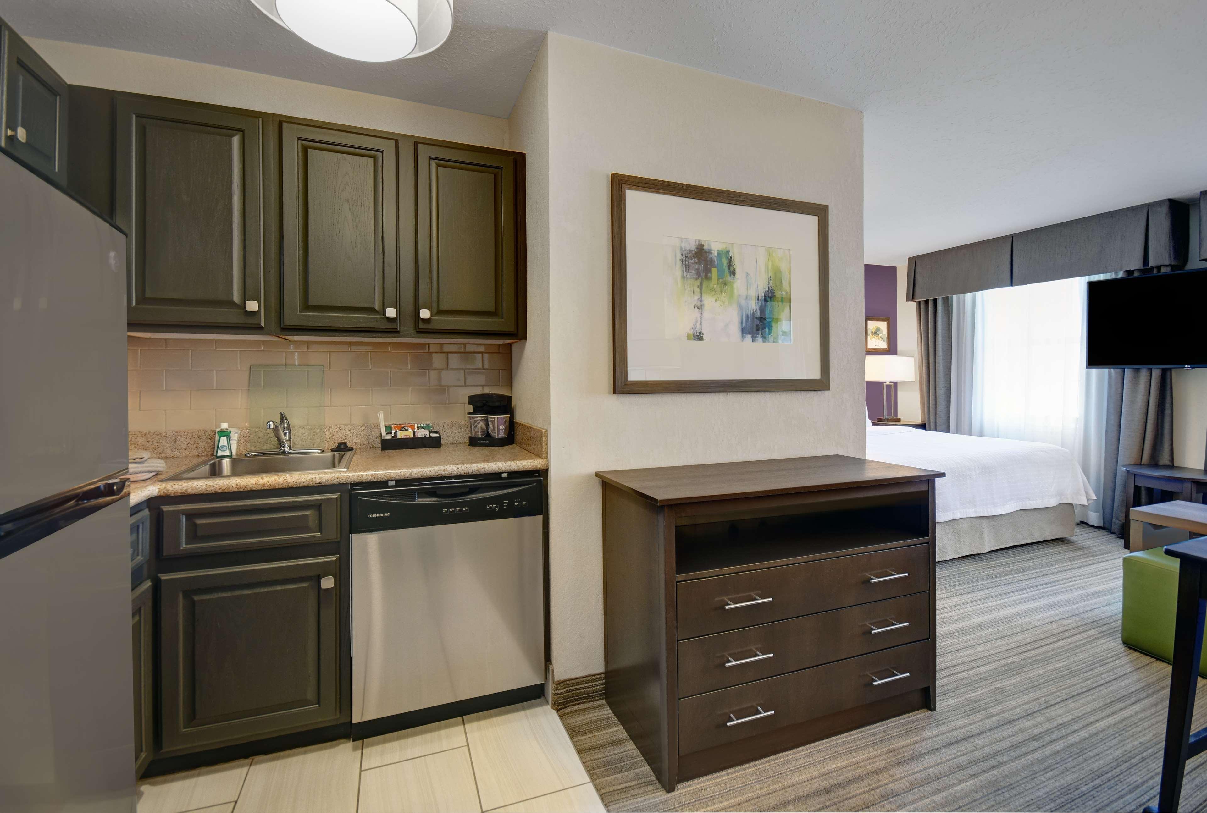 Homewood Suites By Hilton Eatontown Bagian luar foto