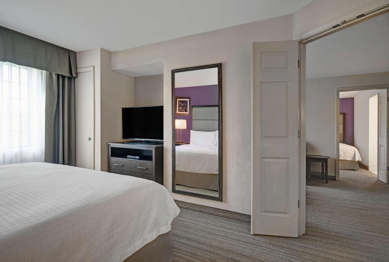 Homewood Suites By Hilton Eatontown Bagian luar foto