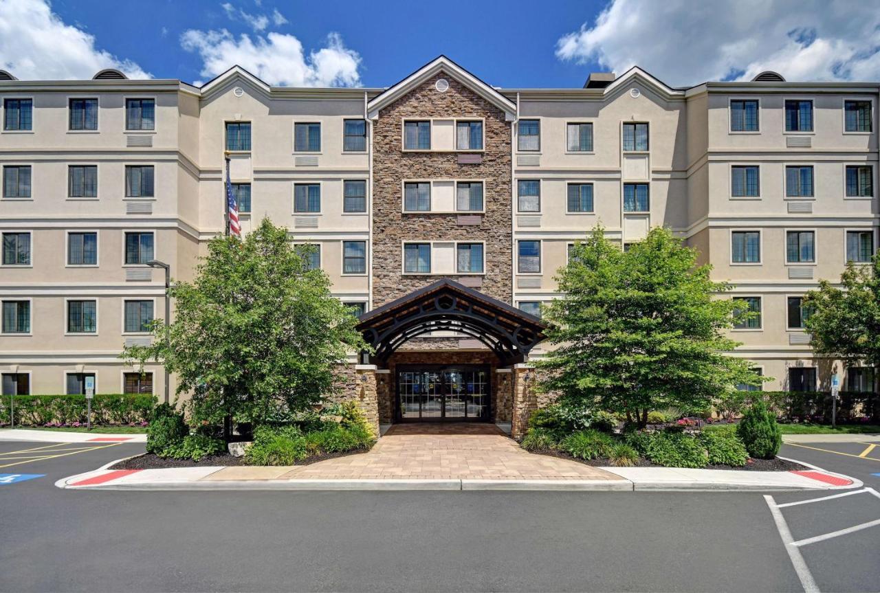 Homewood Suites By Hilton Eatontown Bagian luar foto