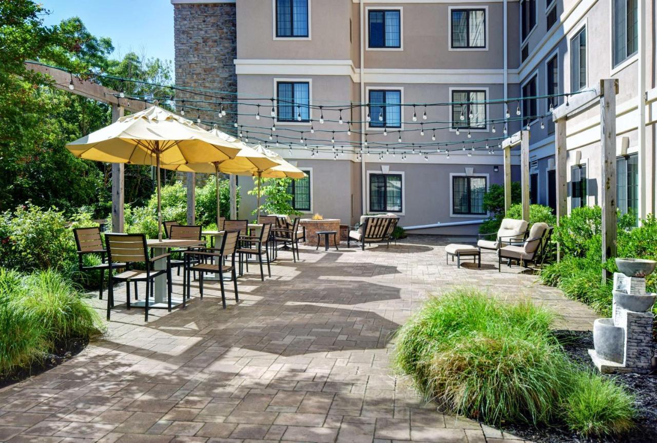 Homewood Suites By Hilton Eatontown Bagian luar foto