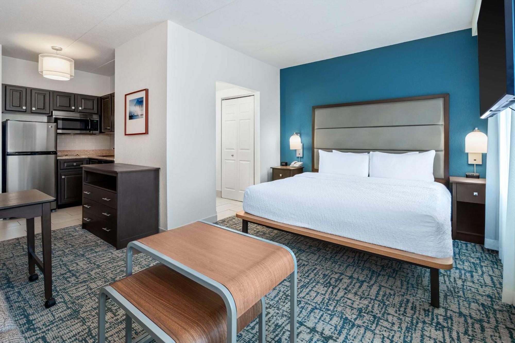 Homewood Suites By Hilton Eatontown Bagian luar foto