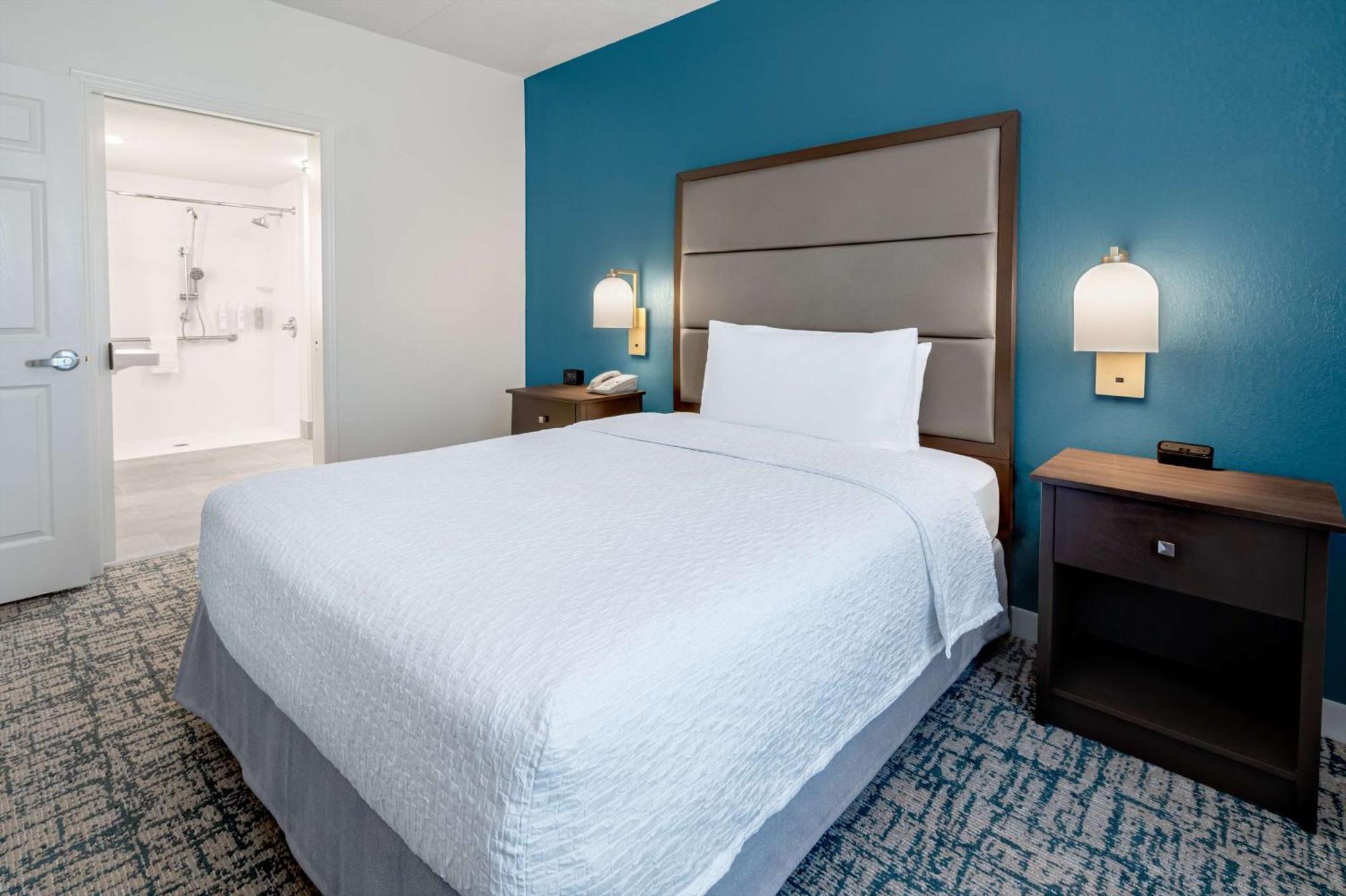 Homewood Suites By Hilton Eatontown Bagian luar foto
