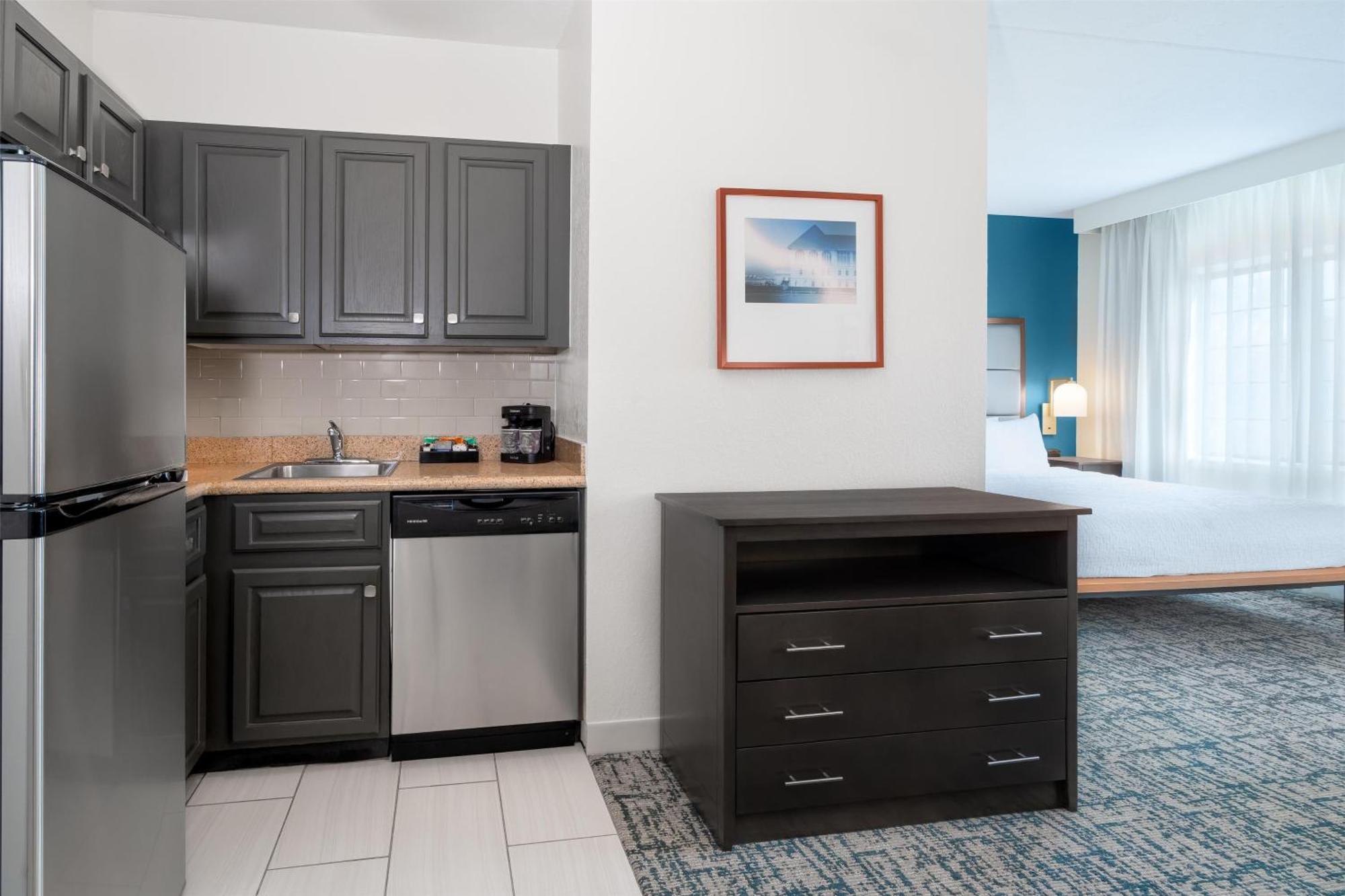 Homewood Suites By Hilton Eatontown Bagian luar foto