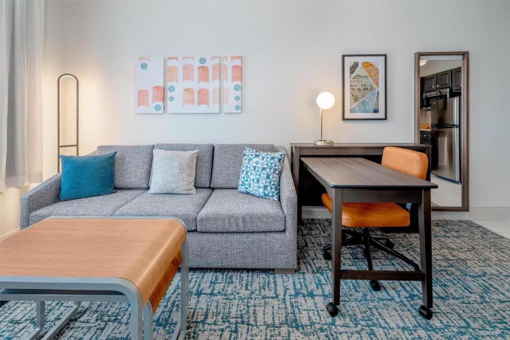 Homewood Suites By Hilton Eatontown Bagian luar foto